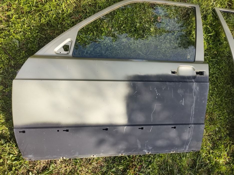 Врати за Мерцедес 190 w201