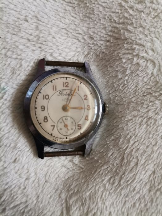 Ceasuri de mână mecanice și quartz