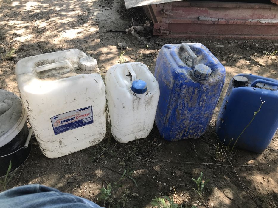 Канистра 20 л, 10 л