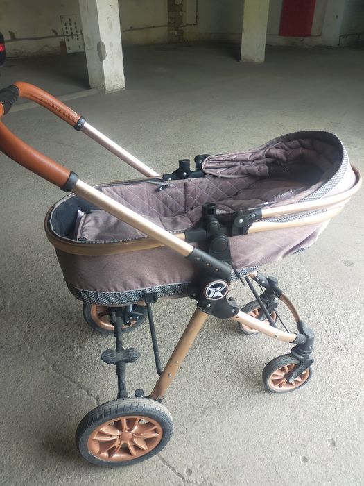 Продам коляску томикс