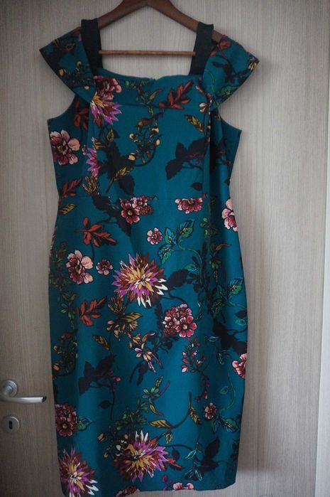 Rochie Soon, marimea 42,noua cu eticheta
