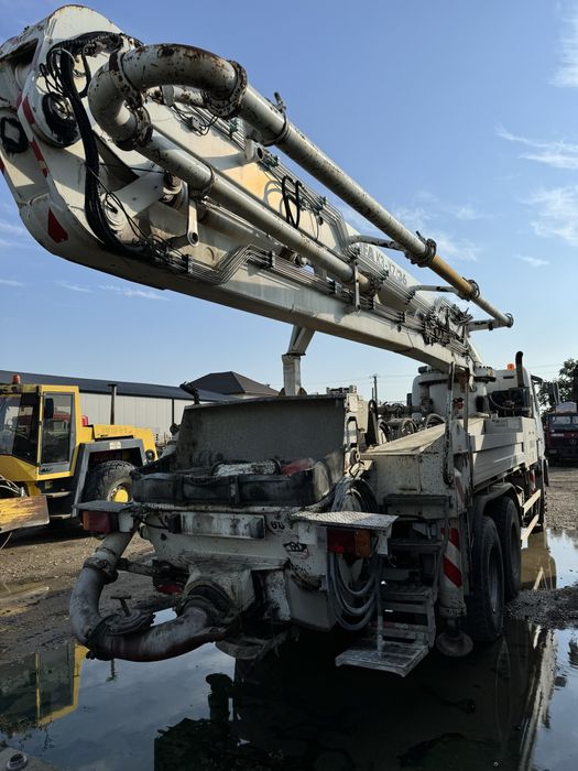 Pompa de beton Cifa XZ/36 125 (3230 ore/25.000 km)