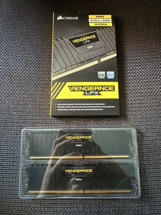 corsair vengeance lpx 3200 second hand si noi de vanzare