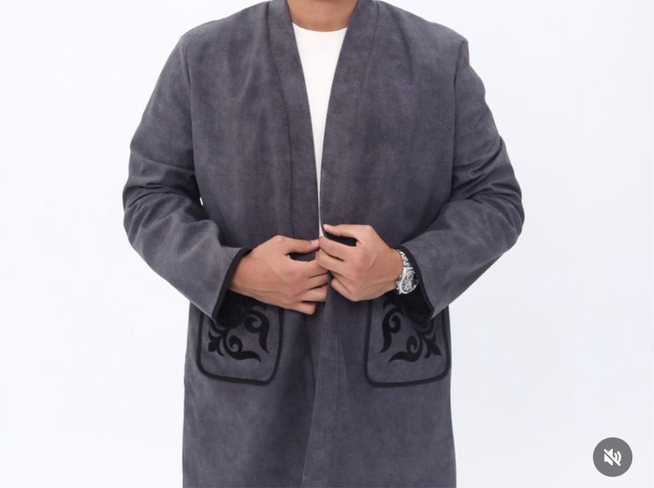 Мужской Шапан казахстанского производства новый