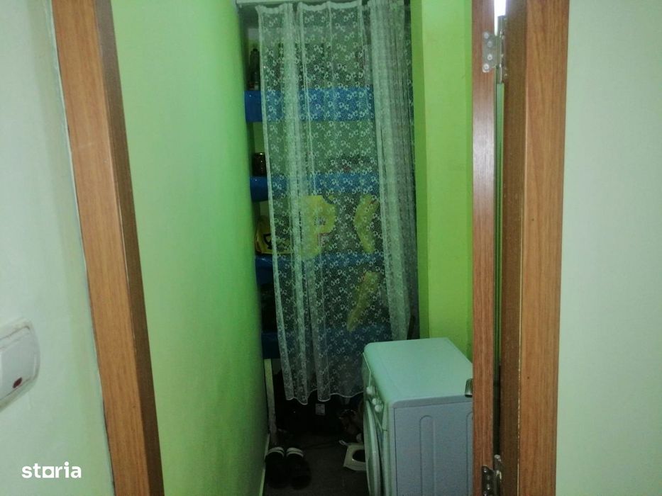 3 camere, mobilat și utilat, centrala proprie, bloc 1989, stradal