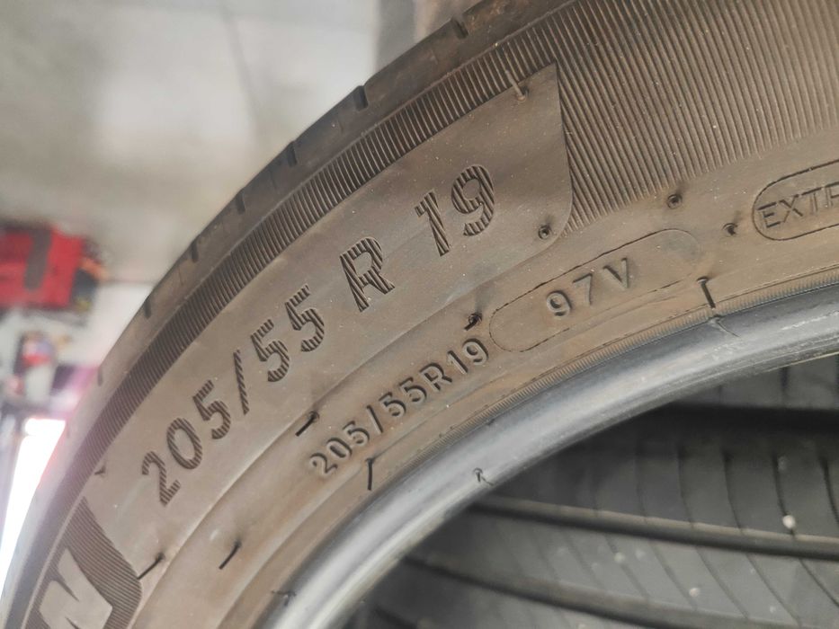 4бр.летни гуми 205/55/19 Michelin