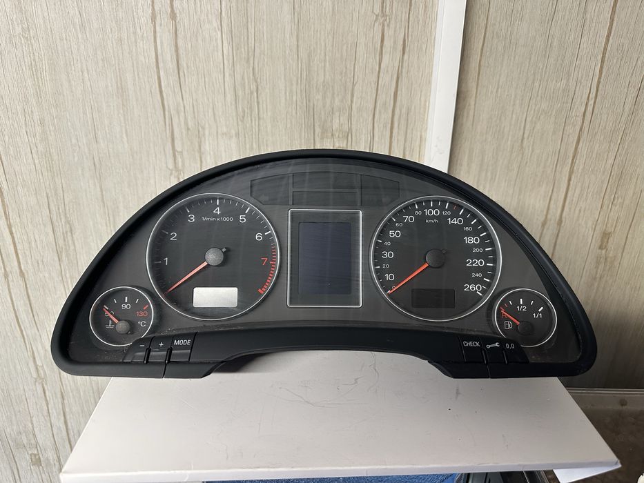 Километраж за Ауди А4 B7 бензин!