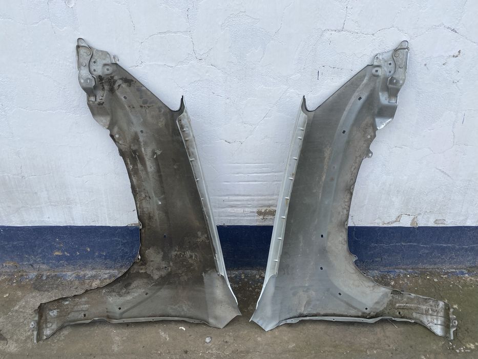 Капот,двери,крылья lexus Gx470