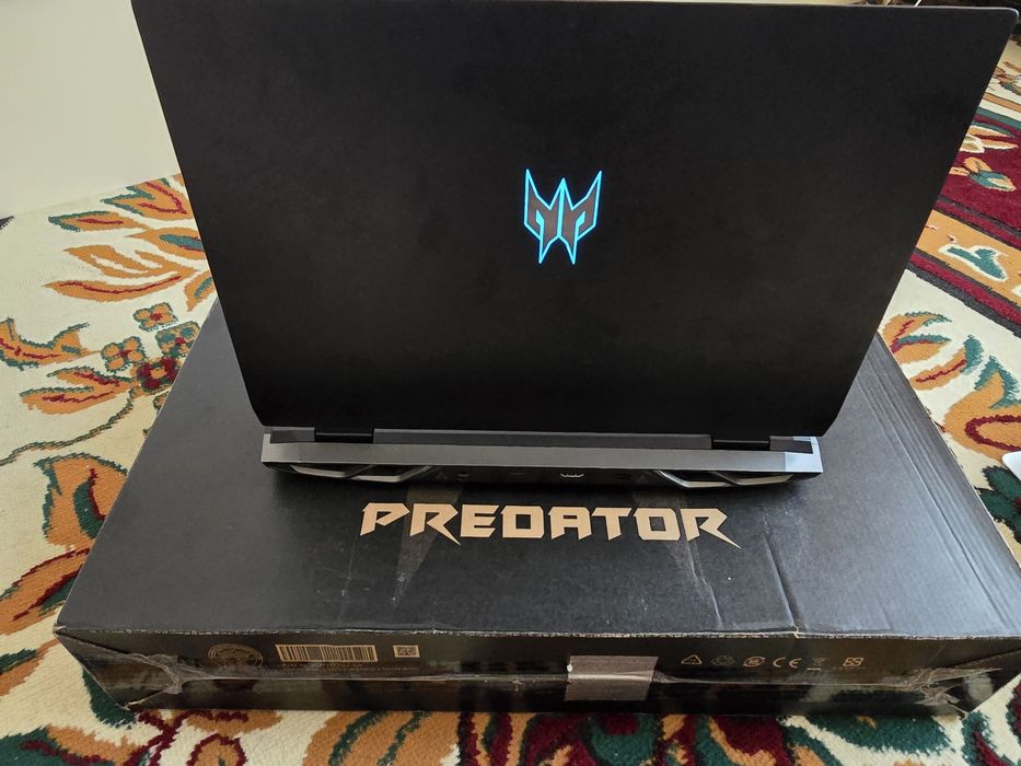 Acer predator helios 300 2k 165hz