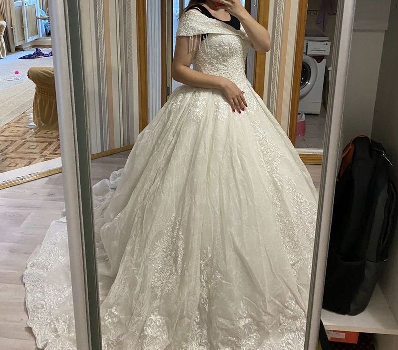 Продам свадебное платье