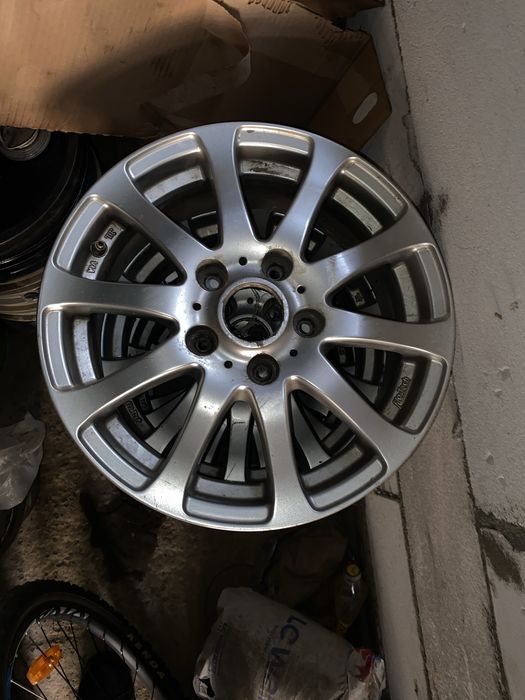 Продам диски стояли на нисан максиме