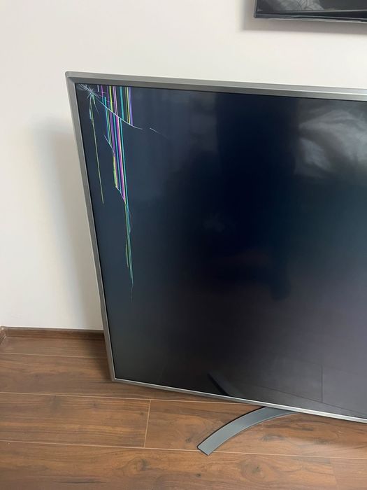 Телевизор LG 86” за части.