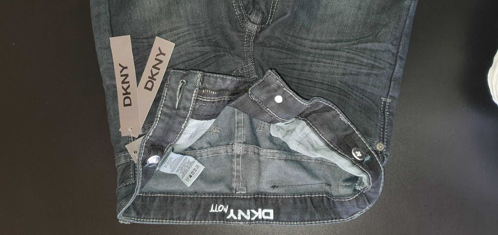 НОВИ детски дънки DKNY 8 години