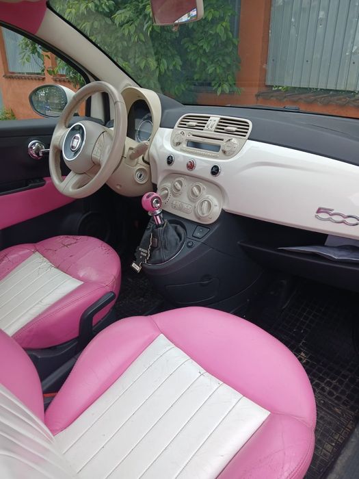 Fiat 500 anul 2010 benzina
