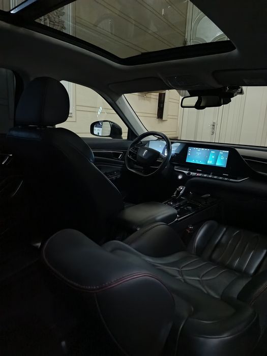 Bestune T55 rangi qora