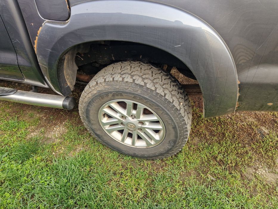 Dezmembrez Toyota Hilux 3.0 Invincible Automata 2012-2015