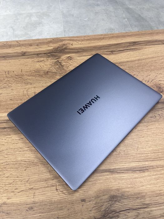 Ноутбук HUAWEI Matebook