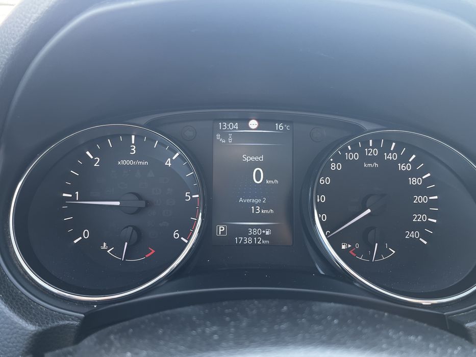 Nissan Qashqai 1.6 dci Tekna Automat