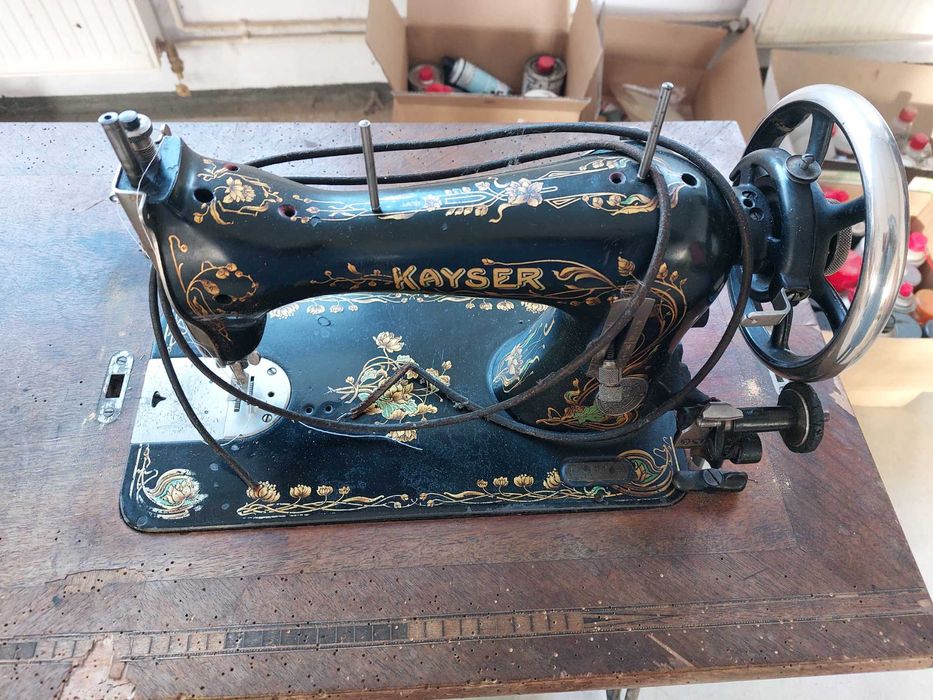 Masina de cusut manuala KAYSER