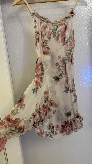 Нощница/рокля с рози