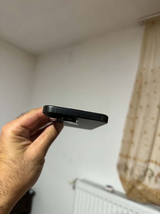 vand iphone 15 pro max