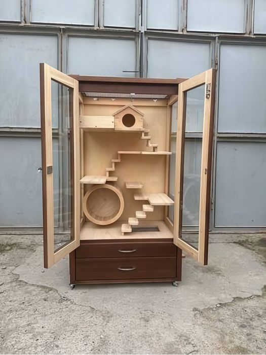 Деревянные клетки для птиц,кроликов и шиншил