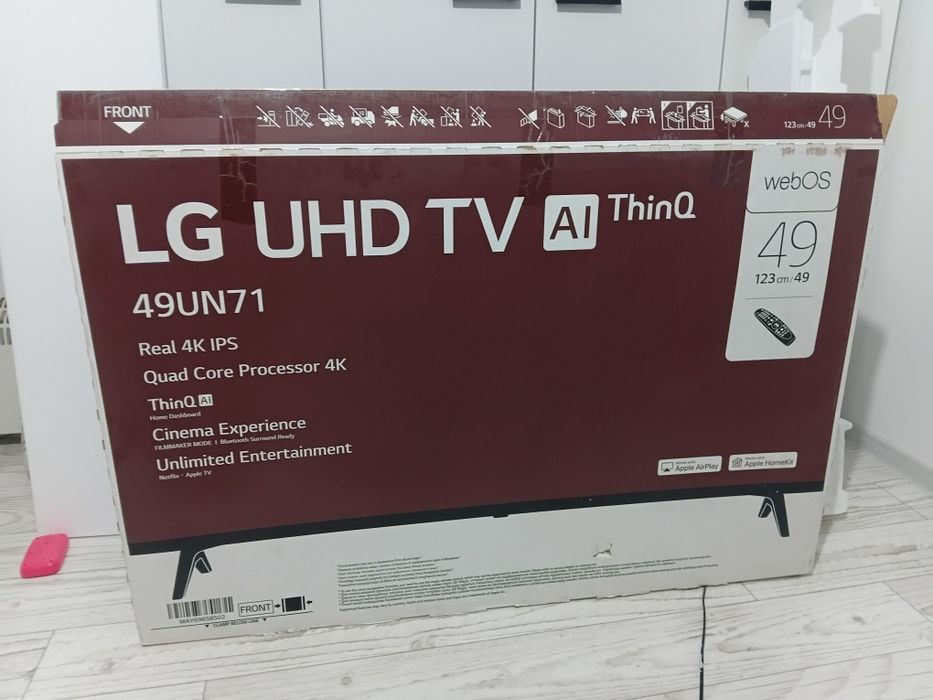 Телевизор  LG новый