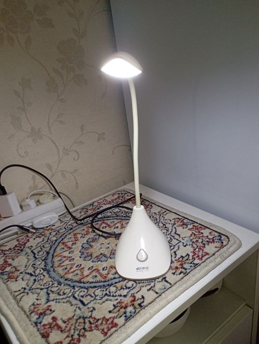 Продам настольные лампы