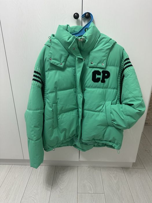 Продам куртки срочно