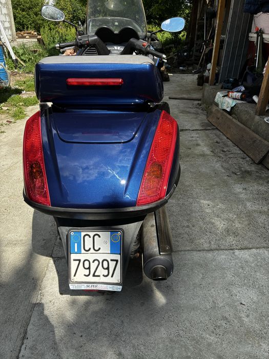 Vand scuter aprilia atlantic 500