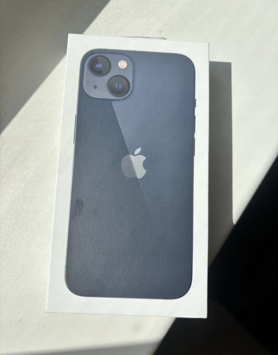 Продам iphone 13 заблокирован мошенниками