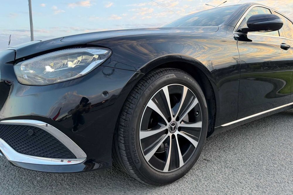 Mercedes-Benz E 350 9G-Tronic Exclusive Camera 360° Soft Close Pano