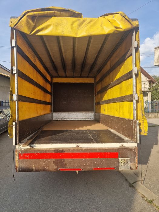 Vând Mercedes Sprinter