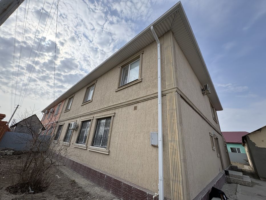 Коттедж в мкр Саркамыс 1