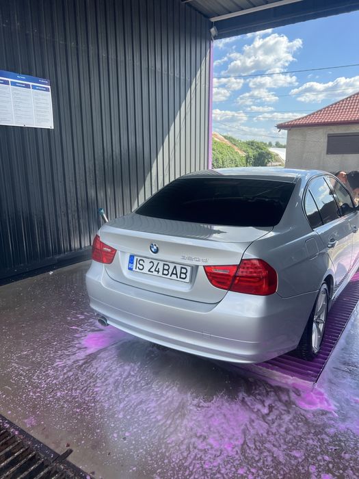 BMW 320d E90, 2.0 Diesel, Berlină, stare bună