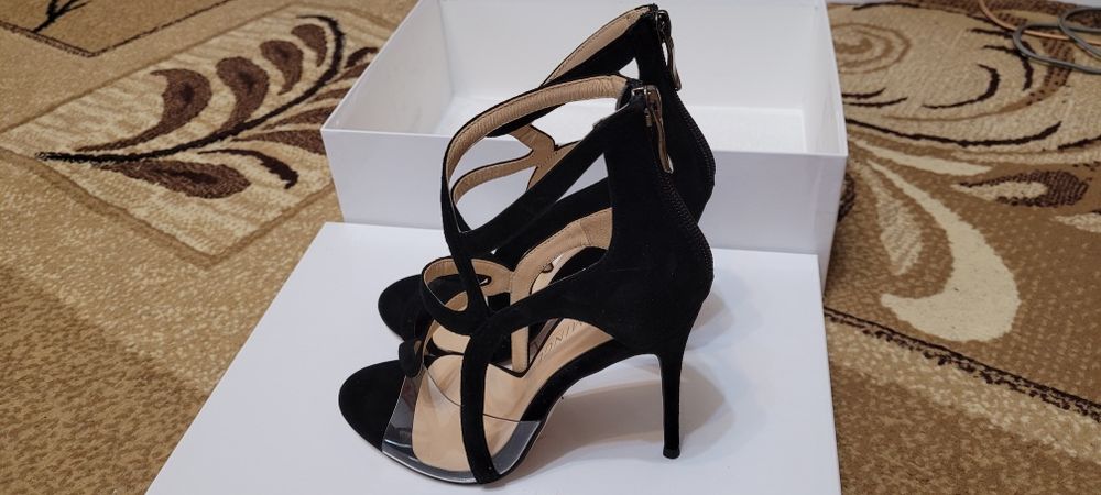 Sandale dama cu toc Eva Minge nr.35 Noi Nepurtati, la cutie-180 LEI