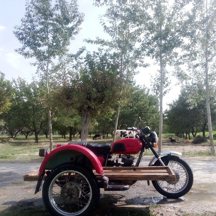 Ij planeta 4 sotiladi.