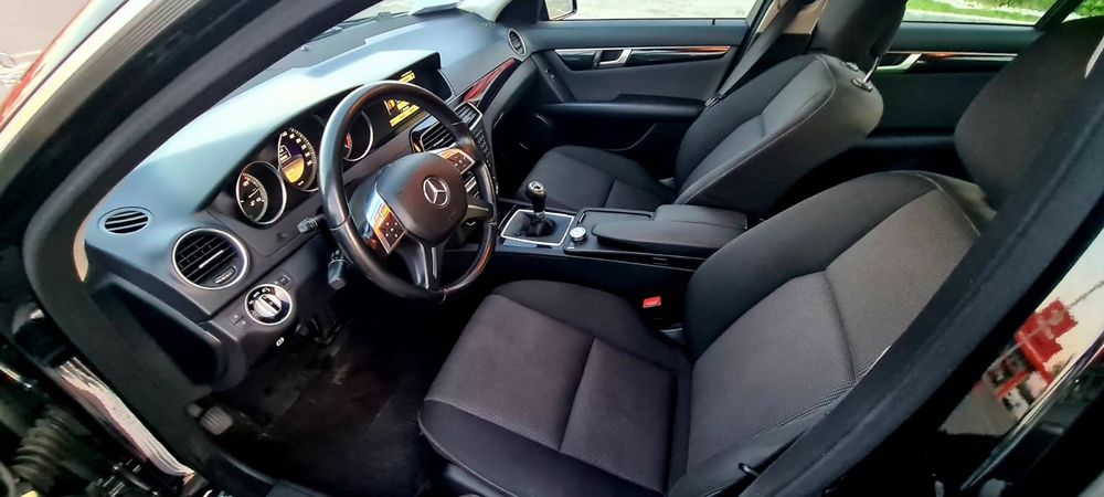 Mercedes c200 2.2