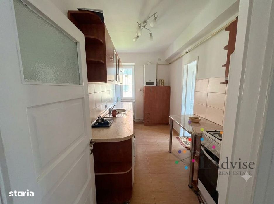 Apartament 2 camere - Centru Civic - 52mp - Boxa la subsol plus loc de