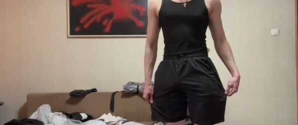 черные шорты ыыыы