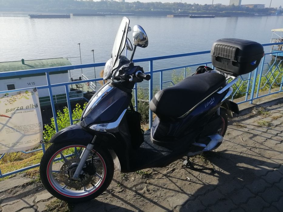 Scuter Piaggio Liberti 125 cmc abs.