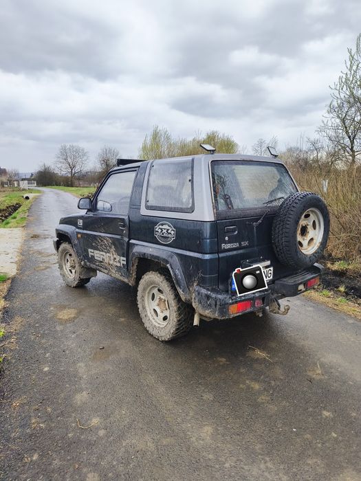 Vând schimb Daihatsu Feroza 4x4 1.6 injecție