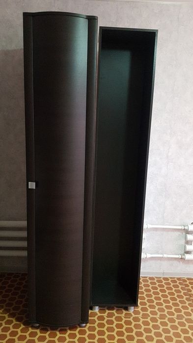 Мебель шифоньер в новом состоянии