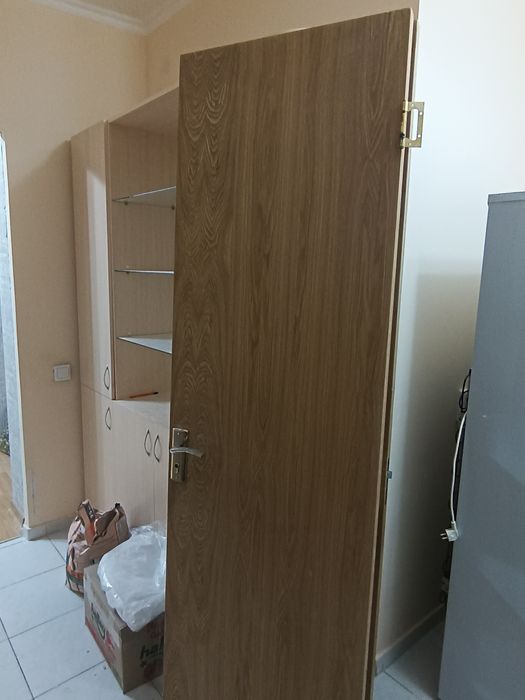 Б/у двери межкомнатные