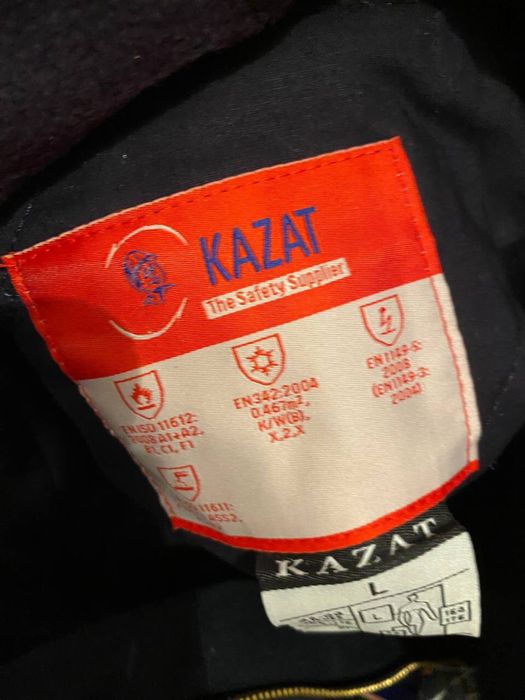 Продается зимний комбенизон.