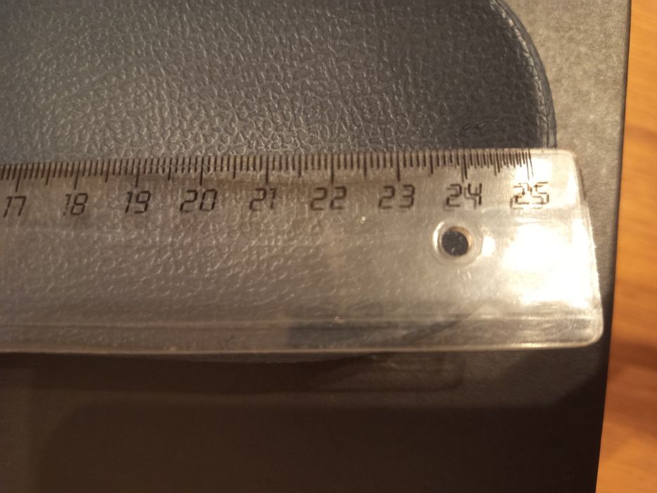 Новые сланцы Adidas