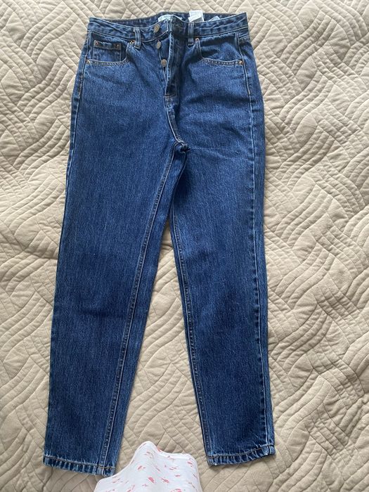 Продаются джинсы