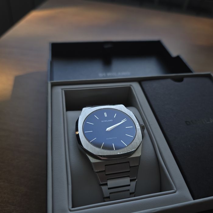 Часовник D1 Milano Ultra Thin