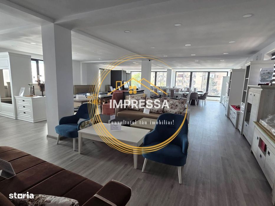 Se inchiriaza spatiu comercial 2500euro parter si etaj vitrina parcare