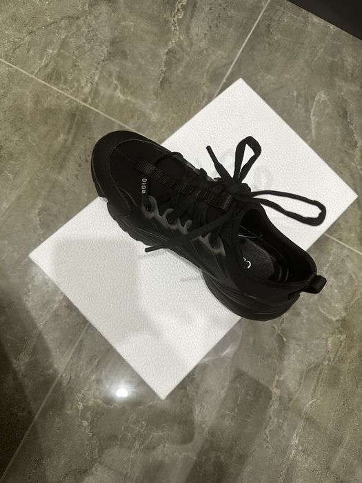 Кроссовки Диор качество отличное